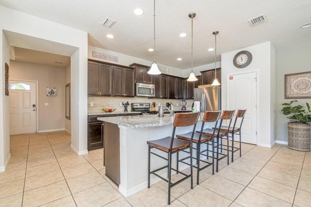 Appartement Lovely 5Br Townhouse At Windsor At Westside à Kissimmee Extérieur photo